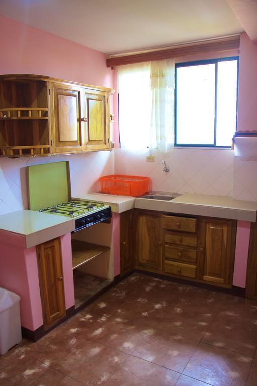 Hostal Nathaly プエルト・バケリソ・モレノ 部屋 写真